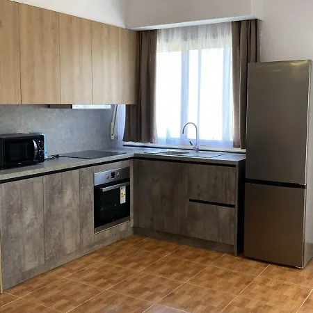 Sea View Qerret Apartment